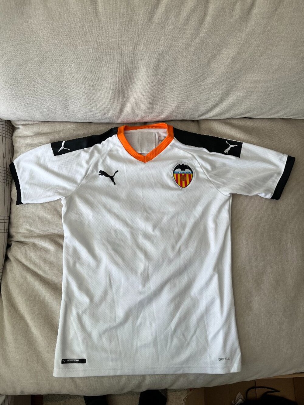 2019-20 Valencia Home Jersey, size Small
